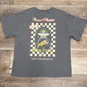 NWOT Disney Toy Story Pizza Planet Alien T Shirt Gray Large
